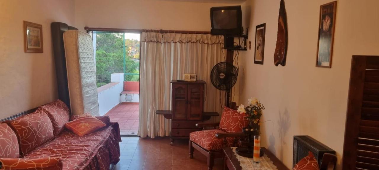 Departamentos Carlos Paz Bajada Al Lago Villa Carlos Paz Kültér fotó